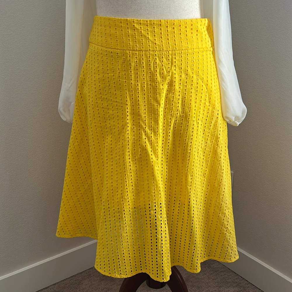 Bold yellow mid length skirt size 12